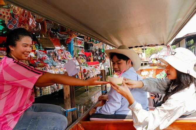 Day Trip to Bangkok Floating Market & Maeklong Railway - Damnoen Saduak by long-tail boat