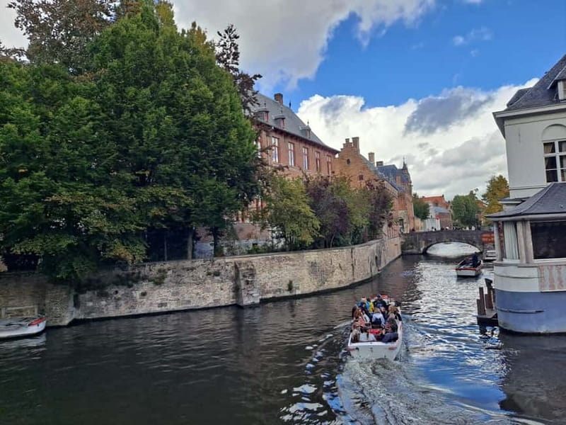 Day trip to Bruges from Paris with canal cruise - Entering Bruges through its medieval center