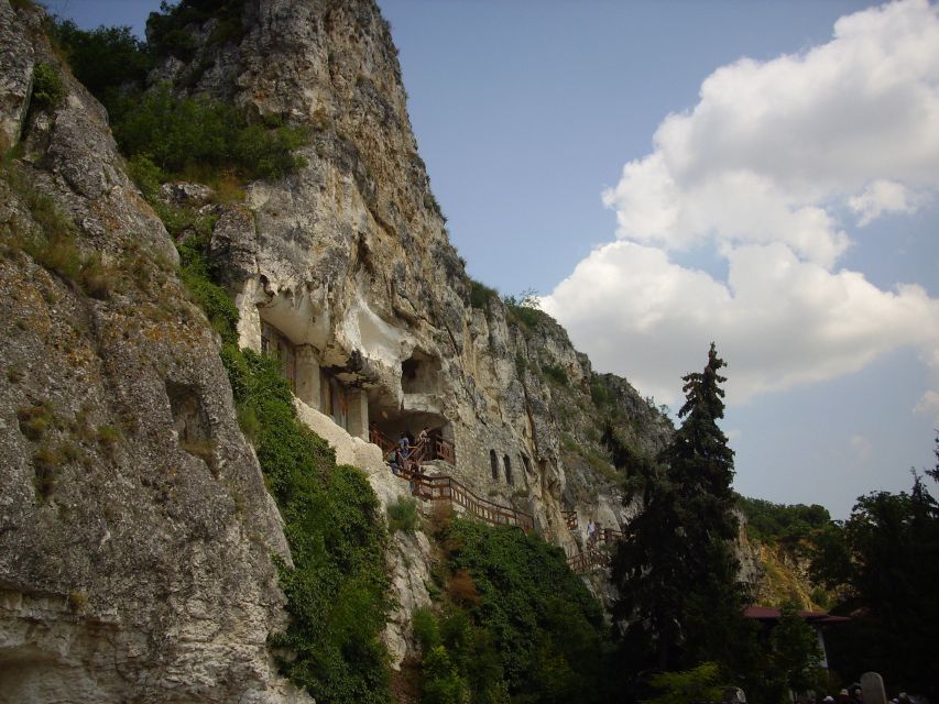 Day Trip to Bulgaria and Veliko Tarnovo from Bucharest - Why Veliko Tarnovo makes the long ride worthwhile