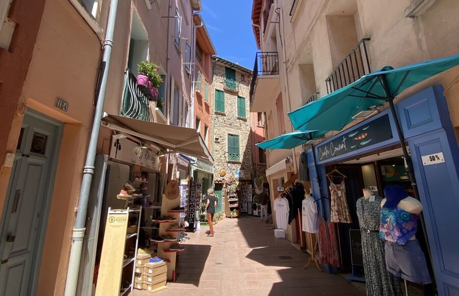 Day Trip to France with Girona Visit from Barcelona - Why Girona and Collioure work so well together
