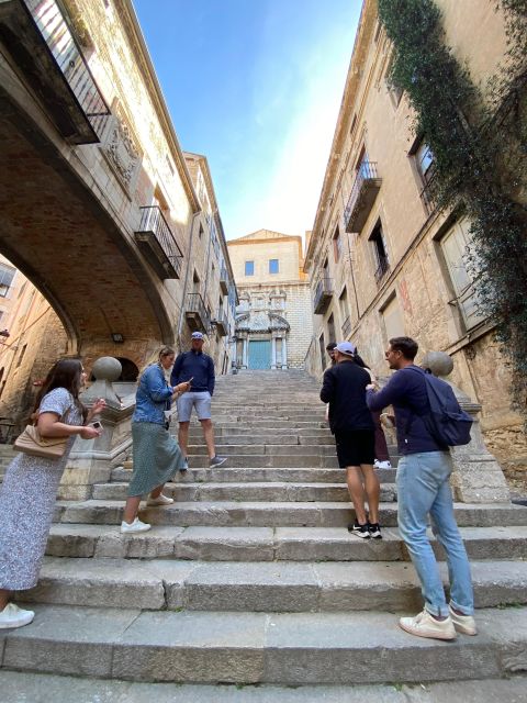 Day Trip to France with Girona Visit from Barcelona - How the free time compares with the guided walks