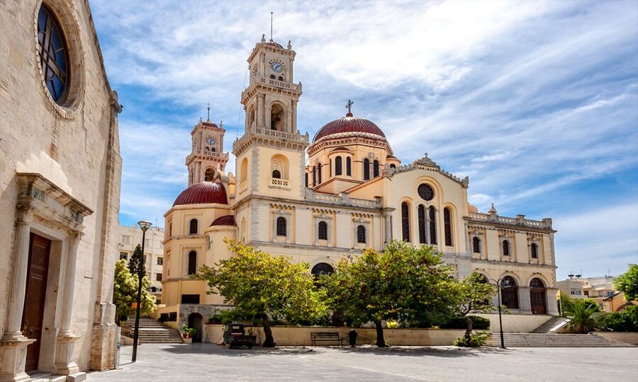 Day Trip To Heraklion City Center & Market & CretAquarium - Key points to know before booking