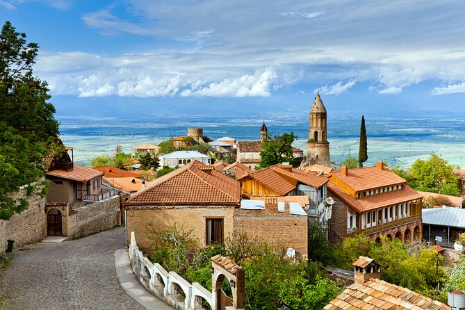 Day Trip to Kakheti Wine Region Including 9 Wine Tastings - Sighnaghi offers old walls and a famous view