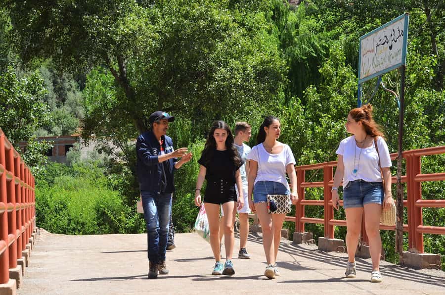 Day Trip To Ouzoud Waterfalls & Boat Ride From Marrakech - How the guides shape the day