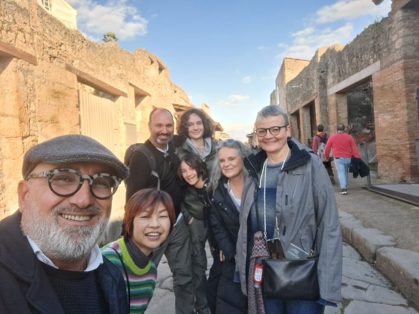 Day Trip to Pompeii & Vesuvius from Naples - Who should book this experience