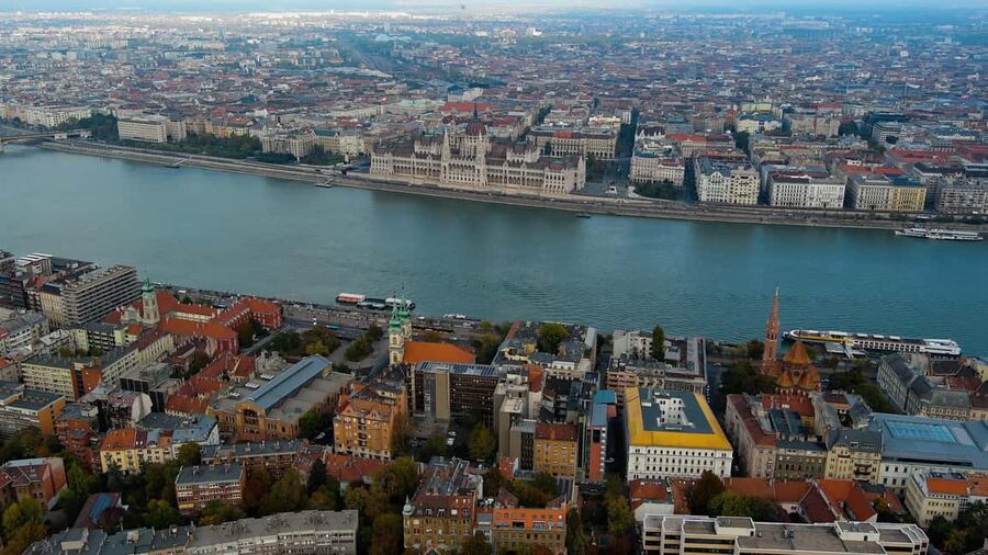 Day trips from Vienna: Bratislava and Budapest with Guide - Bratislava: castle views and cobbled streets