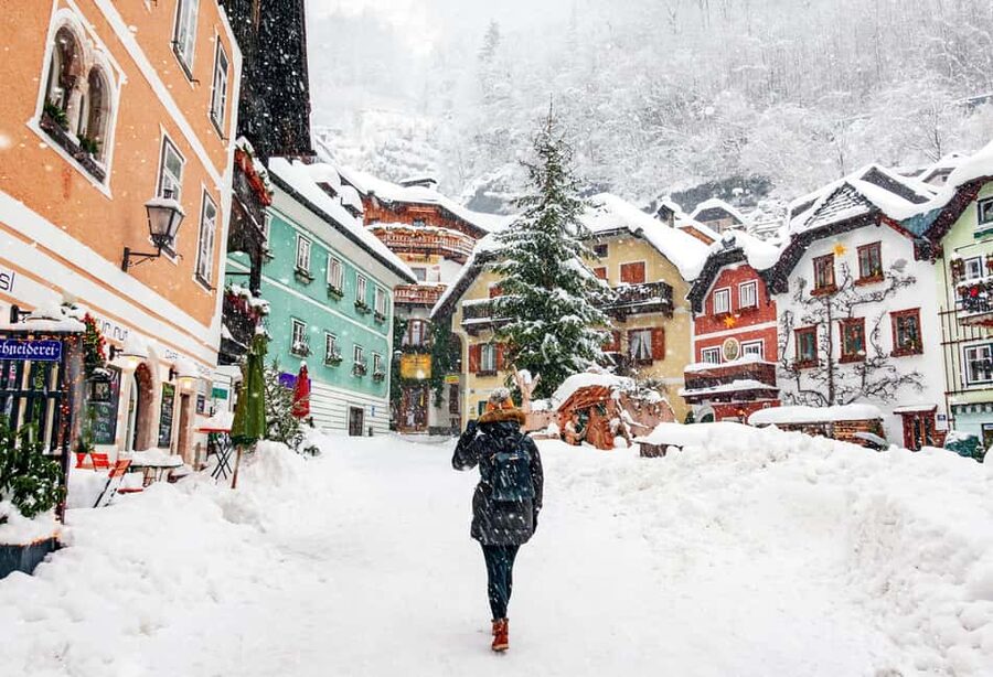 Day trips from Vienna: Hallstatt & Salzburg Guided Tour - The road west through Gmunden and the Austrian Alps