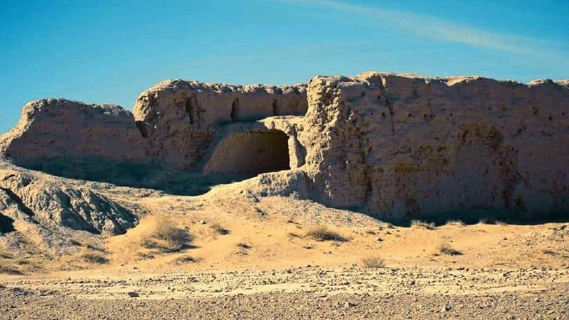 Daytrip From Khiva To Ancient Fortresses - Transport, timing, and comfort on the desert roads