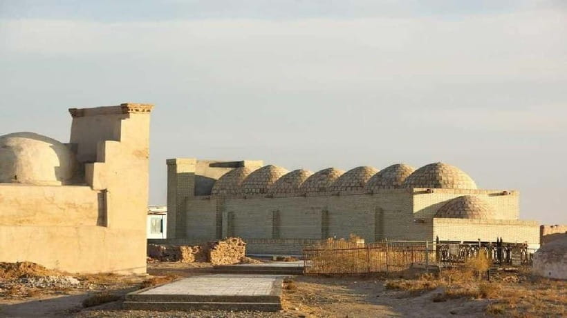 Daytrip from Khiva to Aral Sea Cemetery of Ships. All in one - The Muynak museum gives the tragedy its context