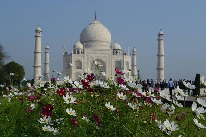 Delhi to Agra and Taj Mahal Private Day Trip by Express Train with Lunch - Lunch at Sun Barbecue