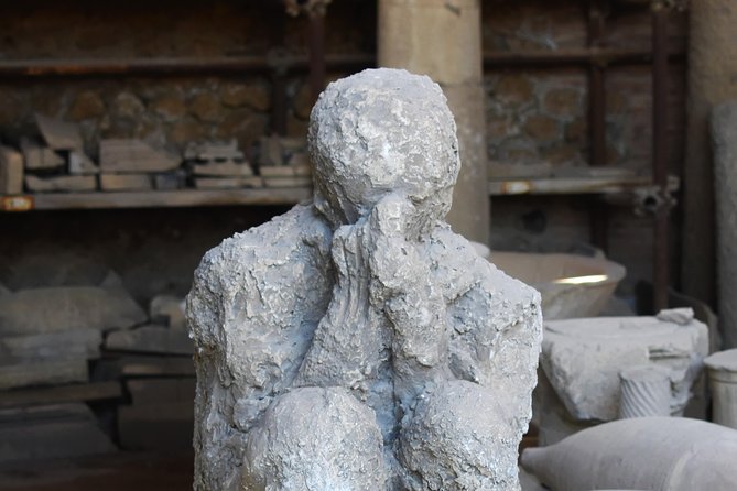 Discover the Ancient Ruins of Pompeii: Day Trip from Rome - The cameo or coral workshop stop