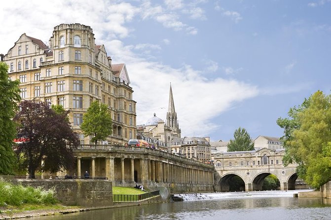 England in One Day: Stonehenge, Bath, the Cotswolds and Stratford-upon-Avon Day Trip from London - Bath: grand streets, quick choices