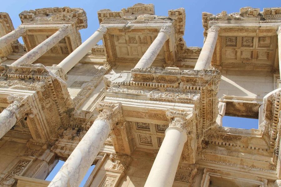 Ephesus and Pamukkale: Day Trip by Plane from Istanbul - Hierapolis, a Roman city above the terraces