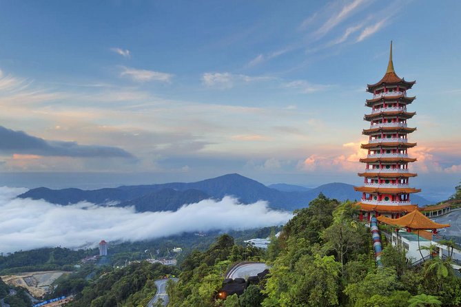 Escape to Genting Highlands: Day Tour with Scenic Cable Car Ride - The cable car is the reason to go