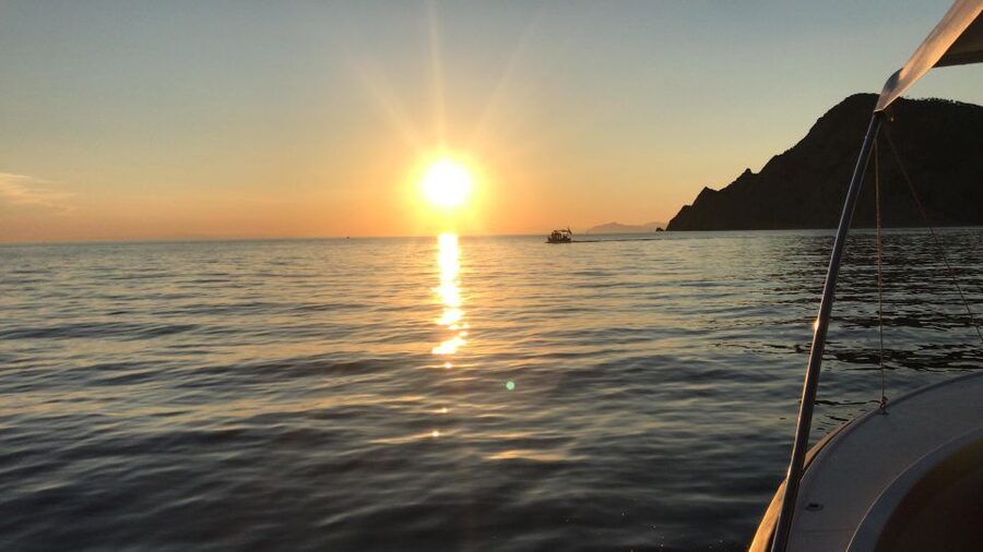 Exclusive Cinque Terre Day Trip from Florence - The price: expensive, but not empty value