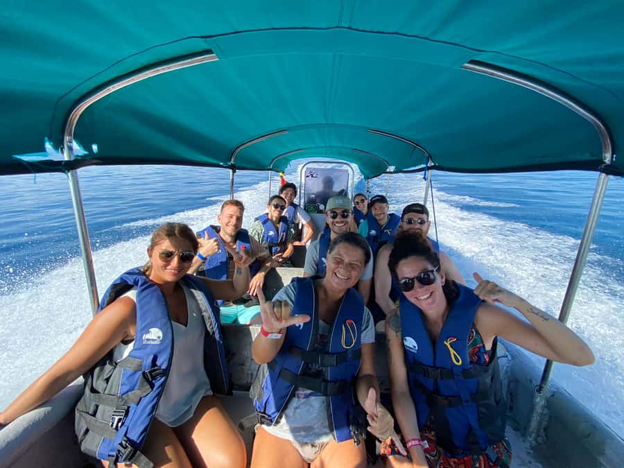 Explore The San Blas Islands In Panama - Day Trip w/ Lunch - Two shorter stops show a different side of San Blas