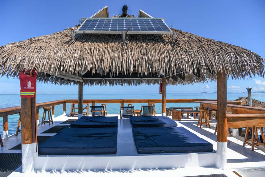 Fiji: Cloud 9 Floating Bar and Pizzeria Day Trip - Sunbeds, day beds, and taking a slower afternoon