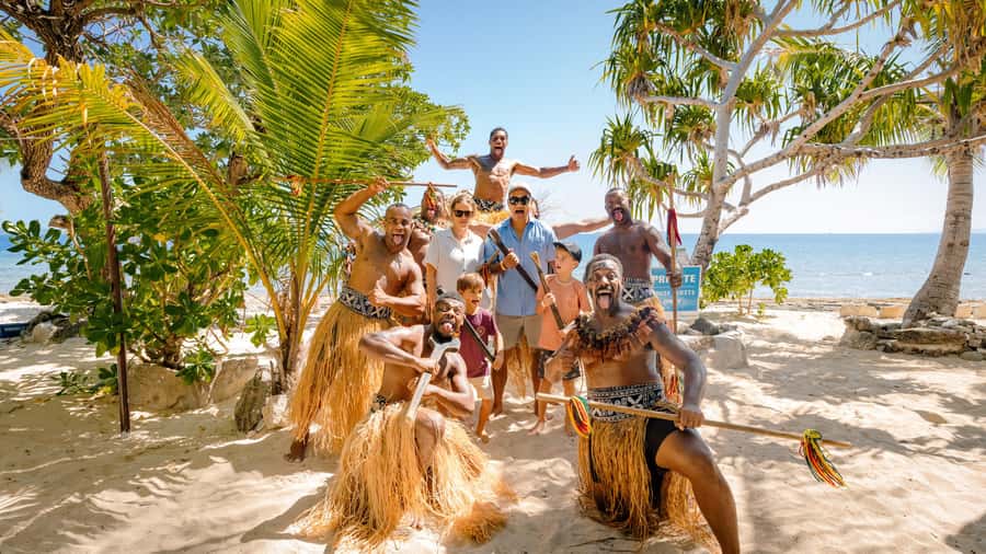 Fiji: South Sea Island Full Day Trip with Lunch & Drinks - The quick catamaran ride from Port Denarau