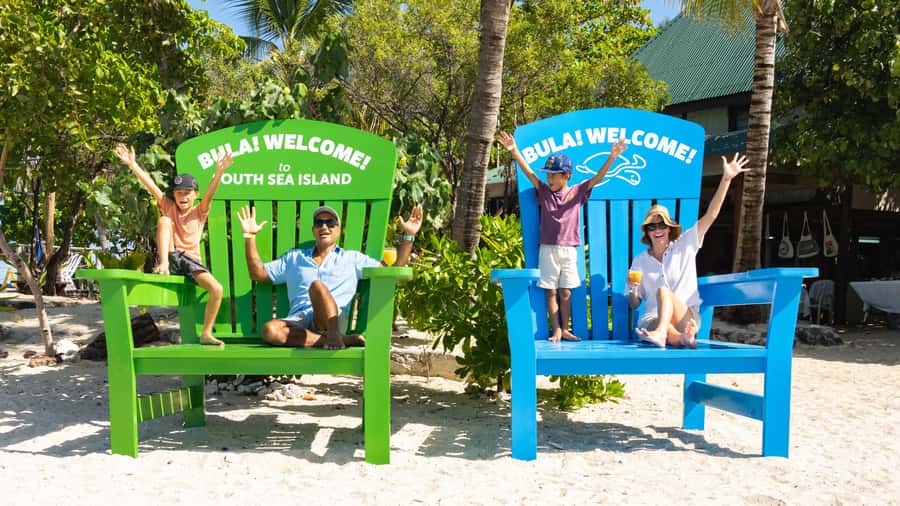 Fiji: South Sea Island Half-Day Trip with Lunch - Snorkeling, kayaking, and the swimming pool