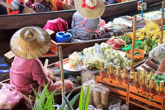 Floating Markets Day Trip from Bangkok - Guides, transport, and group size