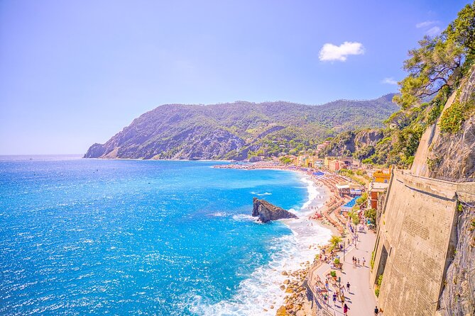 Florence: Cinque Terre Park Day Trip with Optional Street Food - Meeting in Florence and crossing Tuscany