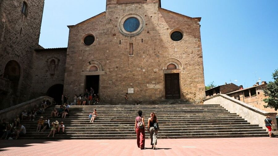 Florence: Pisa, Siena, S. Gimignano, Chianti Wine & Lunch - The Chianti hills from the coach window