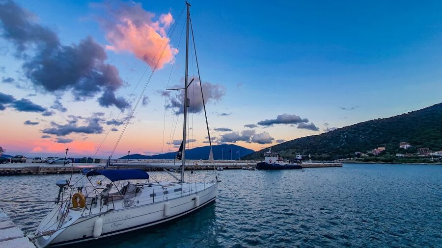 From Agia Efimia: All Inclusive Sailing Day Trip to Ithaca - Who should book this cruise