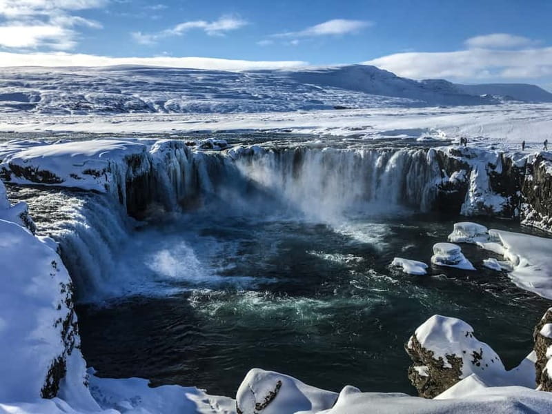 From Akureyri: Lake Mývatn and Godafoss Cruise Ship Day-Trip - Why this Akureyri shore excursion works so well
