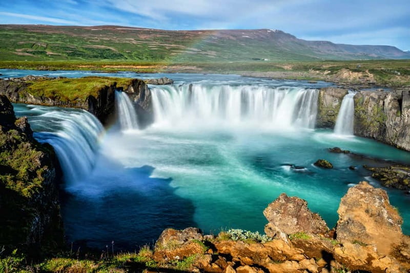 From Akureyri Port: Diamond Circle Guided Day Trip w/ Lunch - Námaskarð shows Iceland’s volcanic machinery