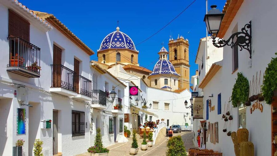 From Alicante/Benidorm: Guadalest & Altea Day Trip - Two Costa Blanca towns, two very different moods