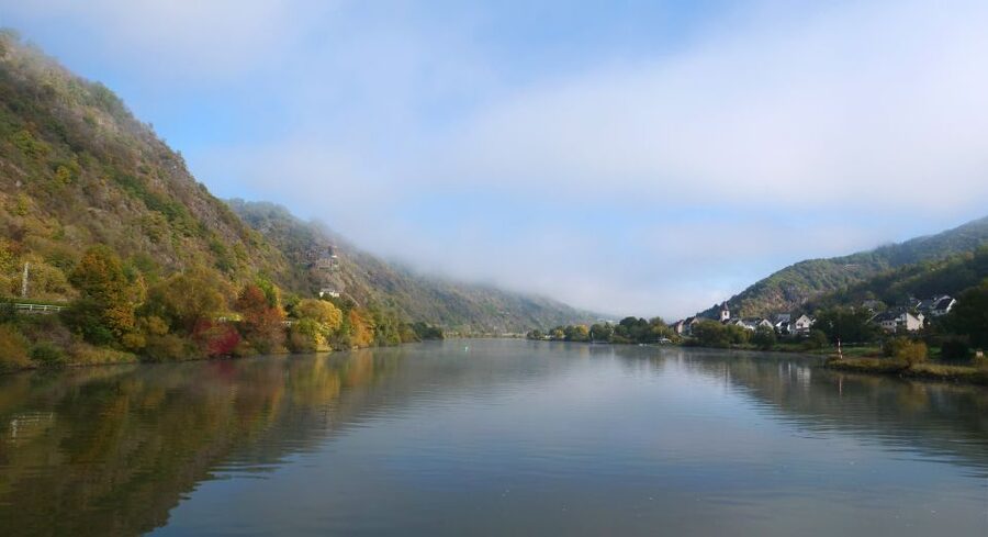 From Alken: Return Day Trip by Boat to Cochem - Reichsburg and the view over Cochem