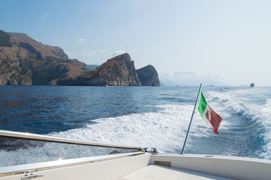 From Amalfi: Day Trip to Capri Private Boat Tour with Drinks - Should you go ashore on Capri?