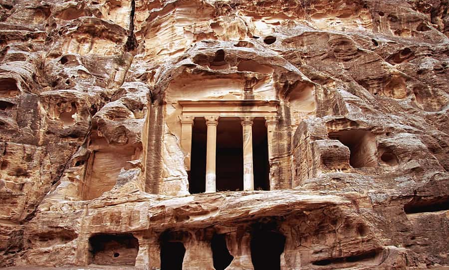 From Amman: Private Petra Day Trip with Guide - The Treasury, Theater, and Royal Tombs