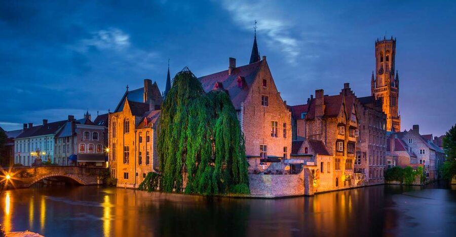 From Amsterdam: Bruges Day Trip in English with Boat Option - The early meeting point at Aloha Bowling