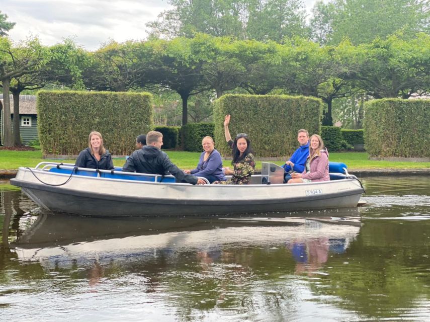 From Amsterdam: Giethoorn Day Trip with Small Electric Boat - The One-Hour Electric Boat Trip