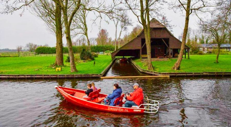 From Amsterdam: Giethoorn Guided Day Trip with Canal Cruise - Is $80 a fair price?