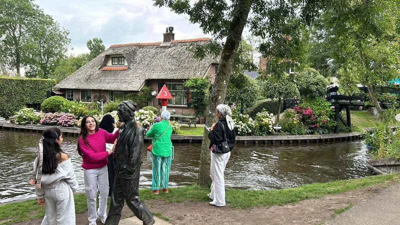 From Amsterdam to Giethoorn Day Trip - Key points at a glance