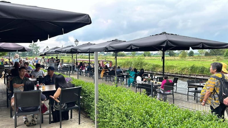 From Amsterdam to Giethoorn Day Trip - Why Giethoorn makes a good break from Amsterdam