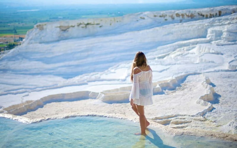 From Antalya/Kemer: Pamukkale & Hierapolis Day Trip w/Meals - The stone workshop and shopping stop