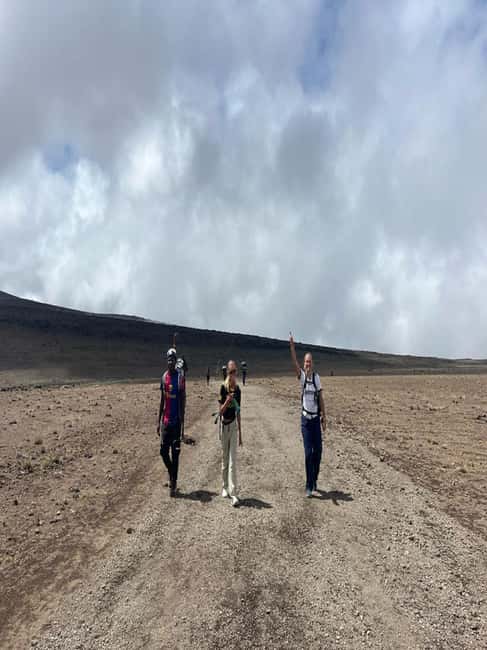 From Arusha/Moshi: Kilimanjaro Hike Marangu Route Day Trip - The early start from Arusha or Moshi
