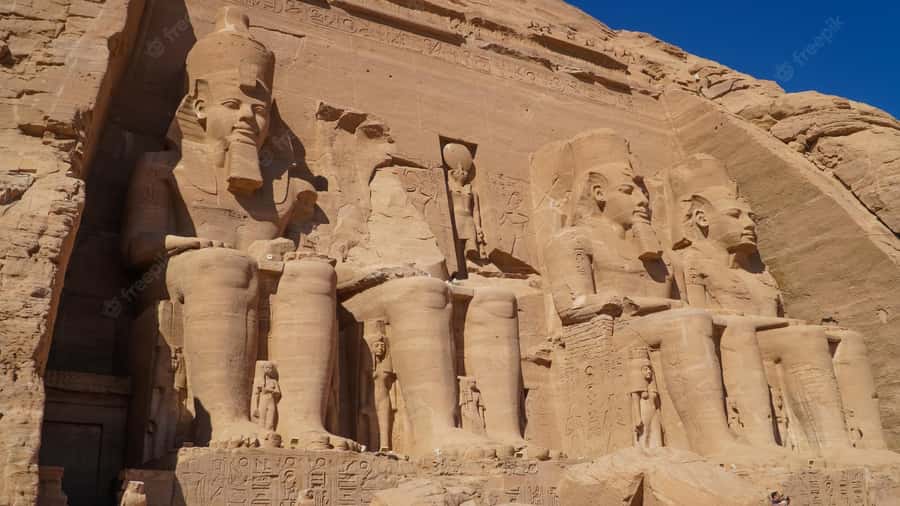 From Aswan: Abu Simbel Temple Day Trip with Hotel Pickup - What to pack for the desert visit