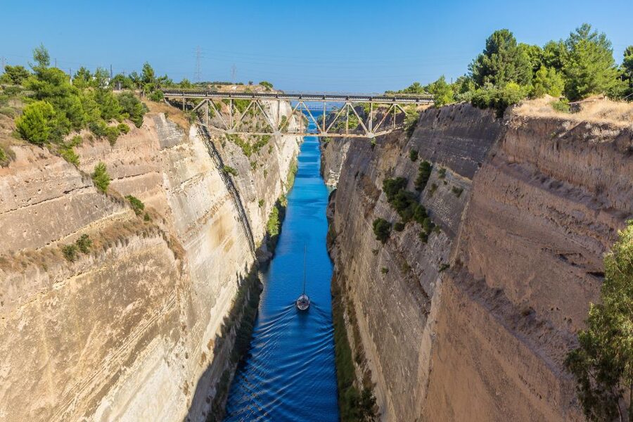 From Athens: Ancient Corinth Day Trip with Canal & VR Guide - The optional Acrocorinth surprise