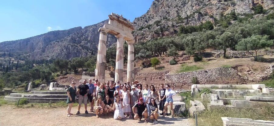From Athens: Delphi Day Trip & Arachova Village Stop - Key points to know before you book