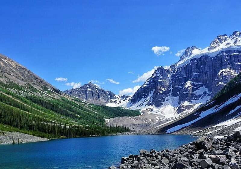 From Banff: Louise & Moraine Lake Guided Hiking Day Trip - What the $100 price includes