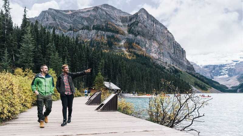 From Banff: Louise & Moraine Lake Guided Hiking Day Trip - How to prepare for the six-kilometer hike
