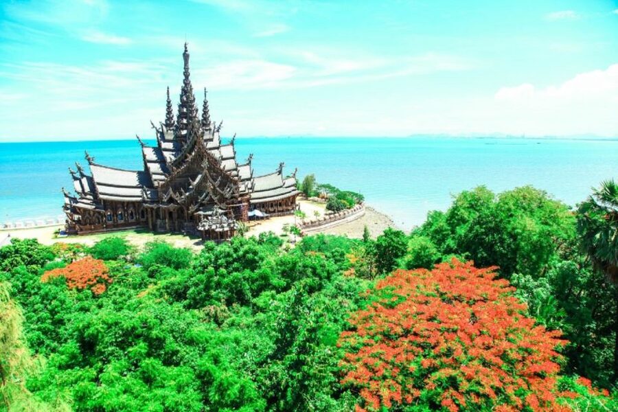 From Bangkok: Day Trip to Pattaya City & Sanctuary of Truth - What the driver-led format is really like