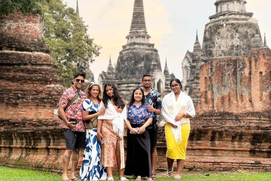From Bangkok: Floating Market & Ayutthaya Private Day Trip - Damnoensaduak Floating Market