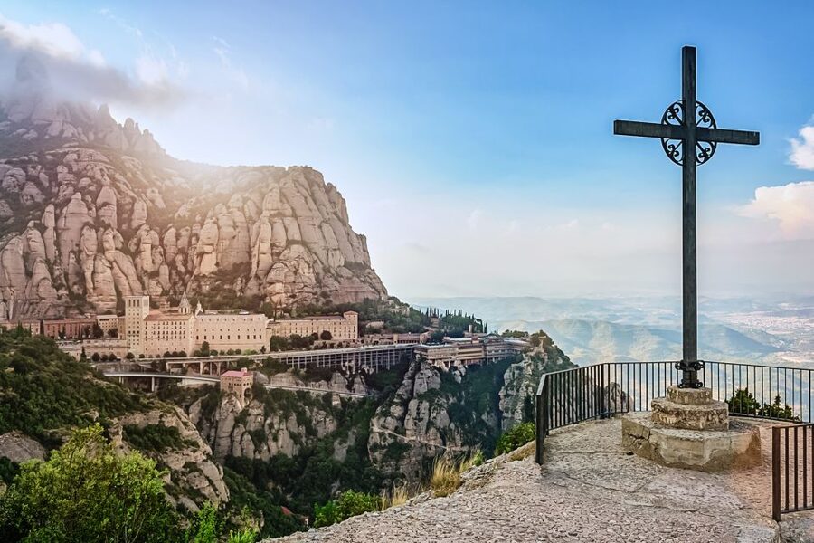 From Barcelona: Montserrat Day Trip with Optional Tickets - From Barcelona Nord to the mountain