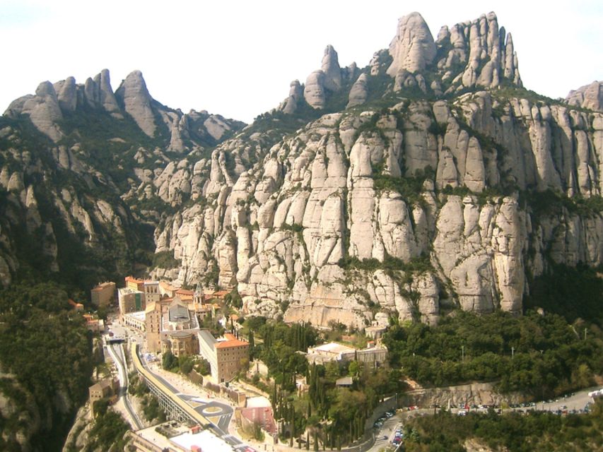 From Barcelona: Montserrat Full-Day Trip with Guided Hike - Views, wildlife, and the picnic stop