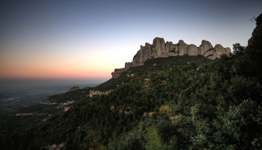 From Barcelona: Montserrat Full-Day Trip with Guided Hike - How difficult is the 11-kilometer route?